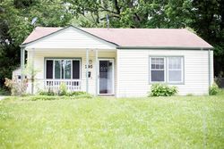 Pre-foreclosure in  BRACKLEIGH LN Florissant, MO 63031