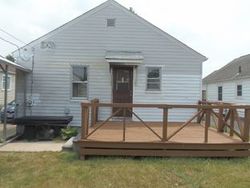 Pre-foreclosure in  S HAGUE AVE Columbus, OH 43204