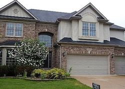 Pre-foreclosure in  DEER PATH LN Plainfield, IL 60544