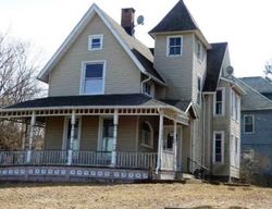 Pre-foreclosure in  PARK ST Shelton, CT 06484