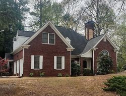 Pre-foreclosure in  WATERFORD GREEN DR Marietta, GA 30068