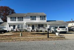 Pre-foreclosure in  WATERBRIDGE DR Atco, NJ 08004