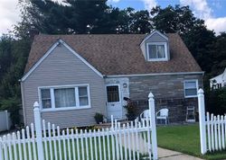 Pre-foreclosure in  ORIOLE AVE West Hempstead, NY 11552