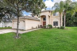  Pine Top Dr, Valrico FL