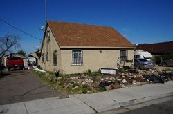 Pre-foreclosure in  10TH ST Ceres, CA 95307