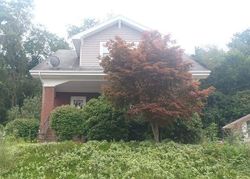 Pre-foreclosure Listing in REGENT ST HOUSTON, PA 15342