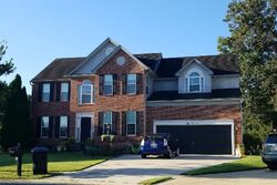Pre-foreclosure in  BISHOPSGATE LN White Plains, MD 20695