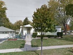 Pre-foreclosure in  E GOEBEL DR Lombard, IL 60148