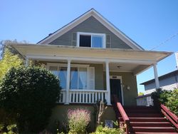 Pre-foreclosure in  27TH AVE Seattle, WA 98122