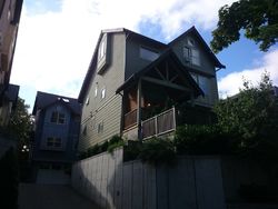 Pre-foreclosure in  FRANKLIN AVE E Seattle, WA 98102