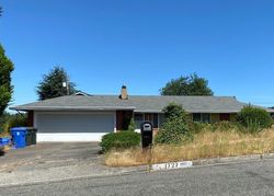 Pre-foreclosure in  E 61ST ST Tacoma, WA 98404