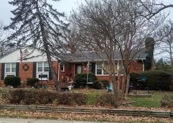 Pre-foreclosure in  WESTRIDGE CT Alexandria, VA 22310