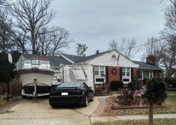 Pre-foreclosure in  WESTRIDGE CT Alexandria, VA 22310