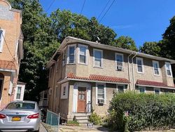 Pre-foreclosure in  SARATOGA AVE Yonkers, NY 10705