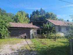 Pre-foreclosure Listing in LEWIS AVE TEMPERANCE, MI 48182