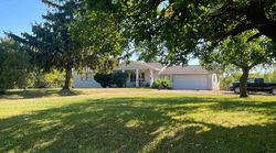 Pre-foreclosure in  S WASHBURN RD Davison, MI 48423