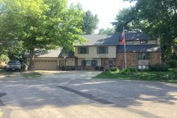 Pre-foreclosure in  RAVENWOOD CT Grand Island, NE 68801