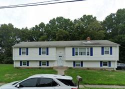 Pre-foreclosure in  GREEN HILL LN West Haven, CT 06516