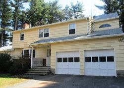 Pre-foreclosure Listing in OLD FAIRWOOD RD BETHANY, CT 06524