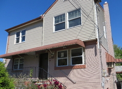 Pre-foreclosure in  MILLSTONE RD Somerset, NJ 08873