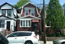 Pre-foreclosure in  89TH ST Woodhaven, NY 11421