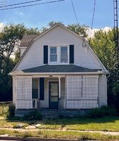 Pre-foreclosure in  HAYES AVE Sandusky, OH 44870