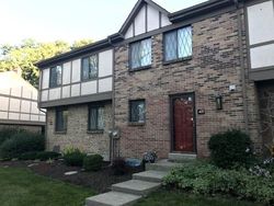 Pre-foreclosure in  DARTMOUTH CIR Cincinnati, OH 45244