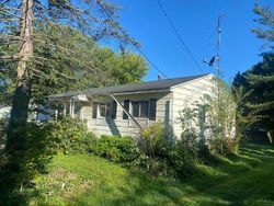 Pre-foreclosure Listing in WHINNERY RD SALEM, OH 44460