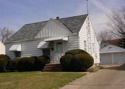  Hawthorne St, Elyria OH