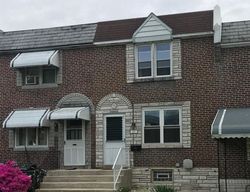 Pre-foreclosure in  S GARFIELD AVE Glenolden, PA 19036