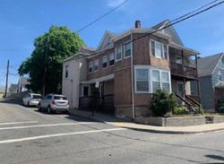 Pre-foreclosure in  DIAMOND HILL RD Woonsocket, RI 02895