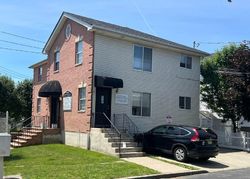 Pre-foreclosure Listing in BLOOMINGDALE RD STATEN ISLAND, NY 10309