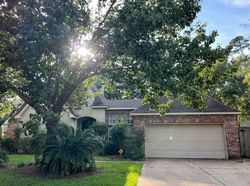 Pre-foreclosure in  LIBBY LN Mandeville, LA 70471