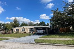 Pre-foreclosure in  N OXALIS DR Orlando, FL 32807