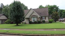 Pre-foreclosure in  KEVIN DR Memphis, TN 38135