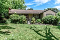 Pre-foreclosure in  ELLISON RD Knoxville, TN 37914