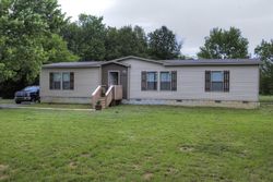 Pre-foreclosure in  COUNTY LINE RD Bell Buckle, TN 37020