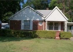 Pre-foreclosure in  LUNDEE PL Memphis, TN 38111