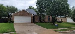 Pre-foreclosure in  BARBARA JEAN LN Burleson, TX 76028