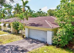 Pre-foreclosure in  NE 104TH ST Miami, FL 33138