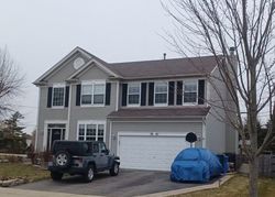 Pre-foreclosure in  SHENANDOAH DR Carpentersville, IL 60110