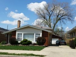 Pre-foreclosure in  W 84TH PL Chicago, IL 60652