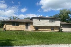 Pre-foreclosure in  SPAULDING AVE Markham, IL 60428