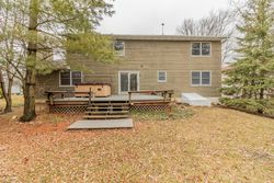 Pre-foreclosure in  THORNHILL DR Crown Point, IN 46307