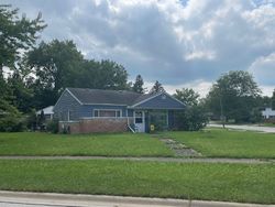 Pre-foreclosure in  BLACKHAWK DR Park Forest, IL 60466