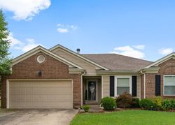 Pre-foreclosure in  MORNING PARK CT Louisville, KY 40220