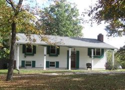 Pre-foreclosure Listing in MARSH HILL DR CATLETTSBURG, KY 41129
