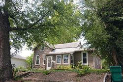 Pre-foreclosure Listing in NEW JERSEY AVE HOLTON, KS 66436
