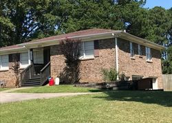 Pre-foreclosure in  GEORGIA LN Fultondale, AL 35068