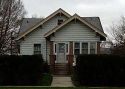 Pre-foreclosure Listing in WESTERN AVE MARENGO, IA 52301